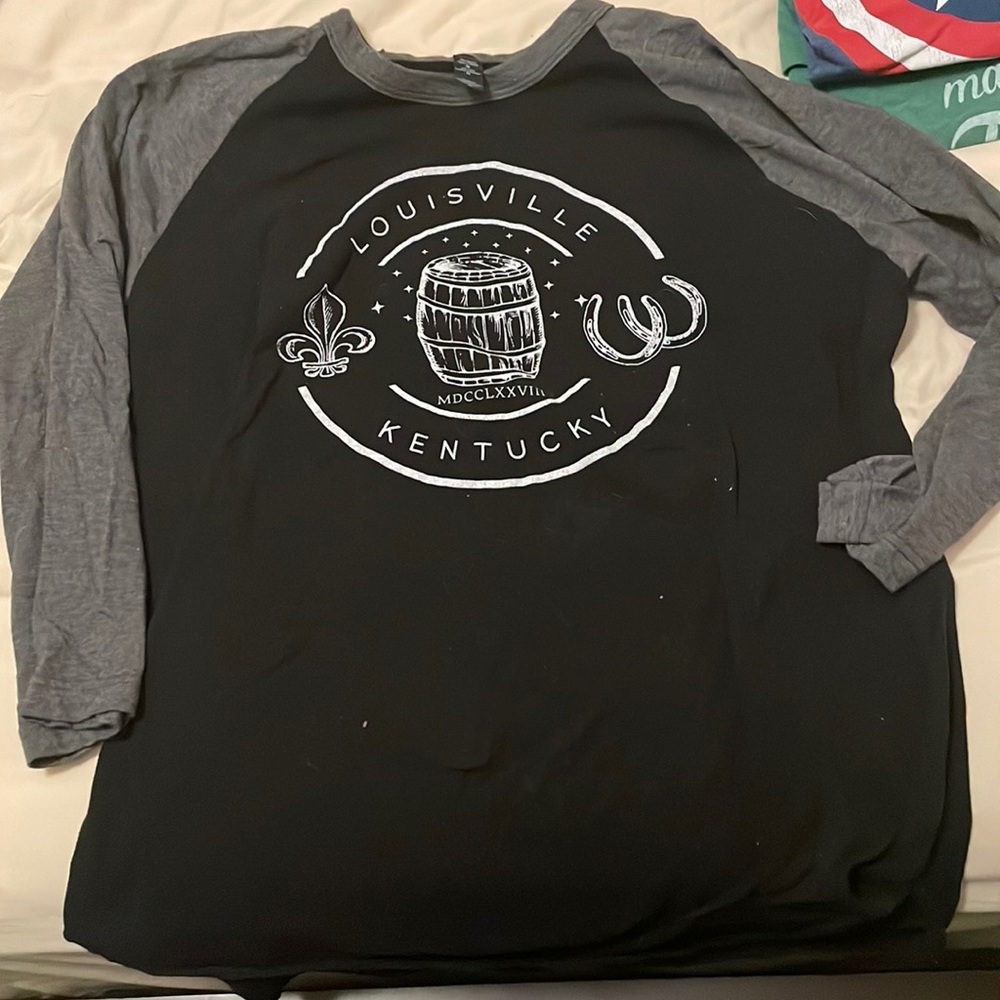 Louisville KY raglan